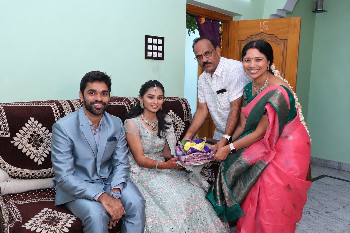 Rahul's family: Sri Venkateswarlu & Smt. Padma